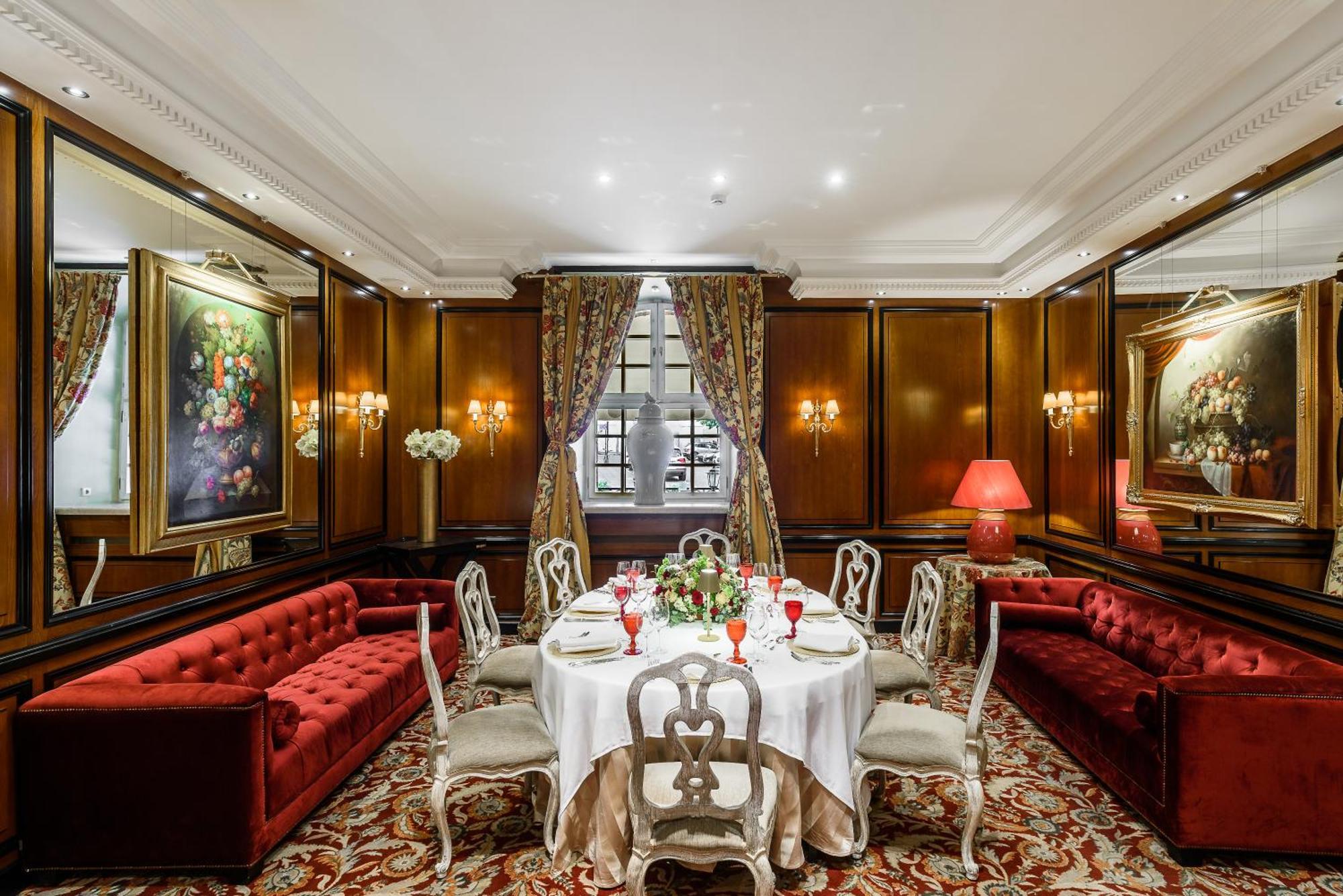 Narutis Hotel - Small Luxury Hotels Of The World วิลนีอุส ภายนอก รูปภาพ The restaurant